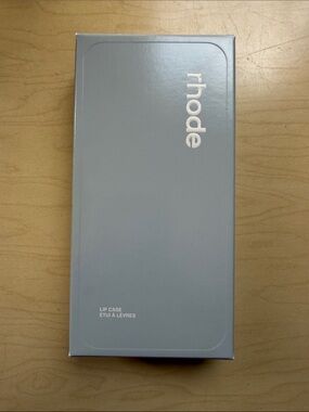 RHODE Lip Case in Grey